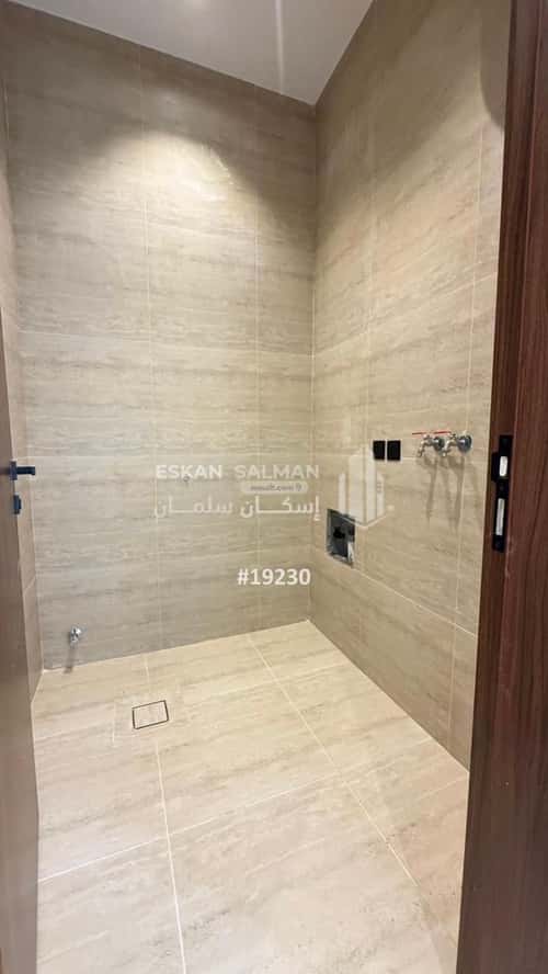 شقة 220 متر مربع ب 5 غرف الربوة، أبها