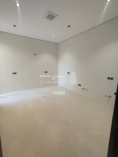 Apartment 257 SQM with 6 Bedrooms Al-Janadriyah, East Riyadh, Riyadh