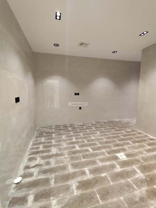 شقة 6 غرف في النور