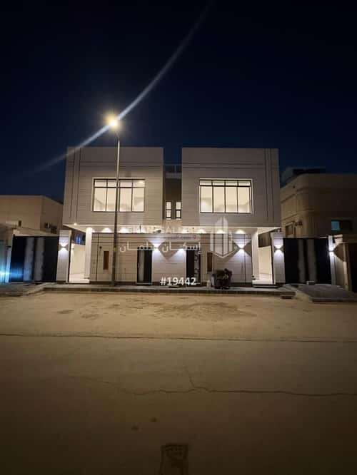 Villa 250 SQM Facing South on 15m Width Street King Faisal, East Riyadh, Riyadh