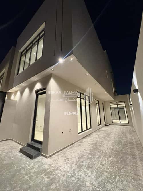 Villa 250 SQM Facing South on 15m Width Street King Faisal, East Riyadh, Riyadh