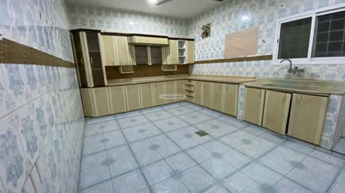 Apartment with 3 Bedrooms Al-Faisaliah, Al Ahsa