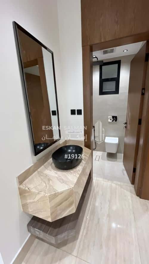 فيلا 273 متر مربع جنوبية على شارع 20م عكاظ، جنوب الرياض، الرياض