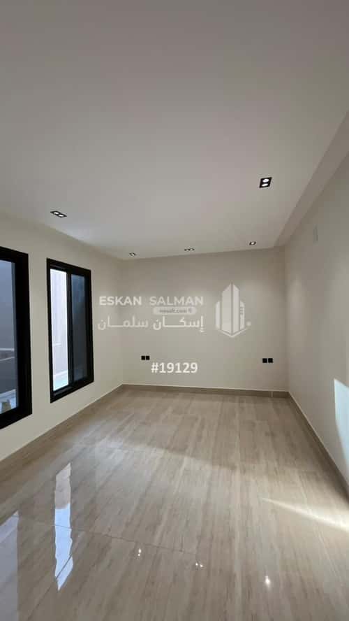 فيلا 273 متر مربع جنوبية على شارع 20م عكاظ، جنوب الرياض، الرياض