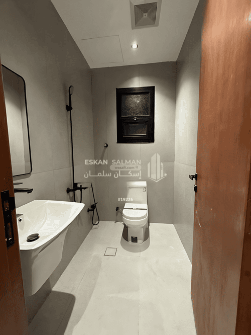 Floor 185 SQM with 4 Bedrooms Al-Janadriyah, East Riyadh, Riyadh