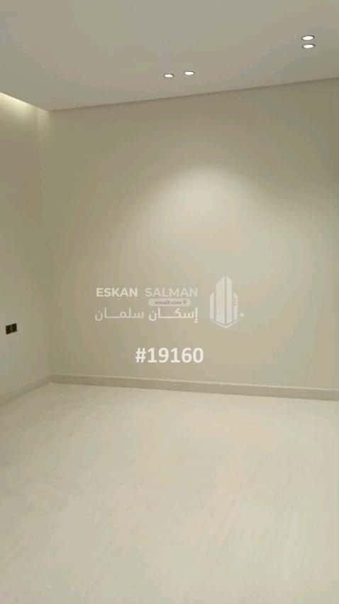 Apartment 245 SQM with 5 Bedrooms Thanks, Khamis Mushait