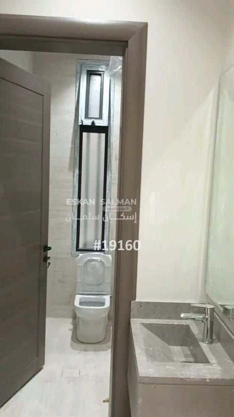 شقة 245 متر مربع ب 5 غرف شكر، خميس مشيط