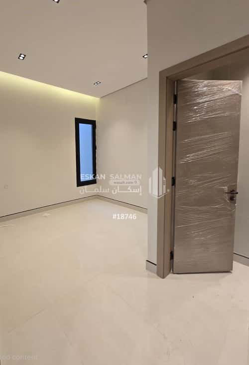 فيلا 240 متر مربع شمالية على شارع 18م المعيزيلة، شرق الرياض، الرياض