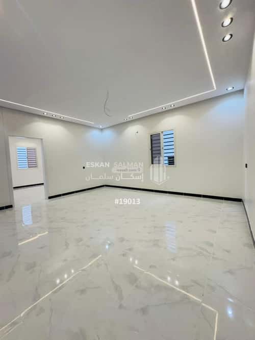 Villa 404 SQM Facing North on 12m Width Street Rayyadh, Alttayif