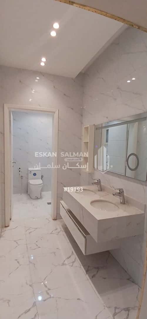 فيلا 318 متر مربع شمالية على شارع 25م حارة الباب الجديد، مكة المكرمة