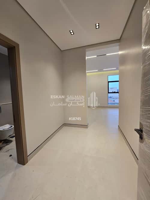 فيلا 256 متر مربع شمالية على شارع 20م المعيزيلة، شرق الرياض، الرياض