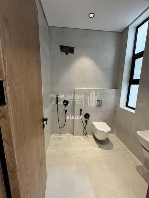 شقة 194 متر مربع ب 5 غرف الجنادرية، شرق الرياض، الرياض