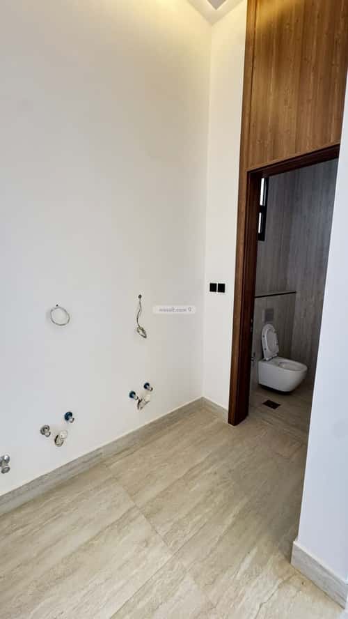 فيلا 360 متر مربع غربية على شارع 20م المهدية، غرب الرياض، الرياض