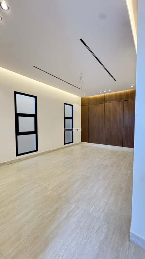 فيلا 360 متر مربع غربية على شارع 20م المهدية، غرب الرياض، الرياض