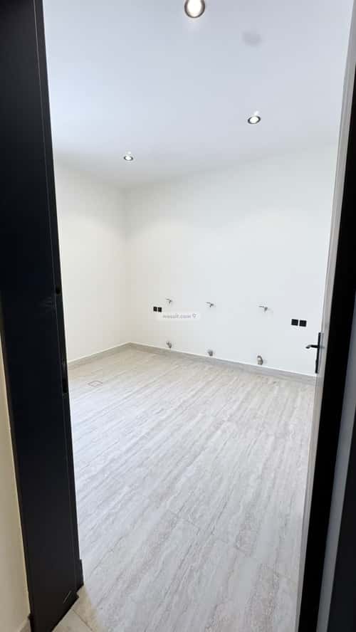 Villa 360 SQM Facing West on 20m Width Street Al-Mahdiyah, West Riyadh, Riyadh