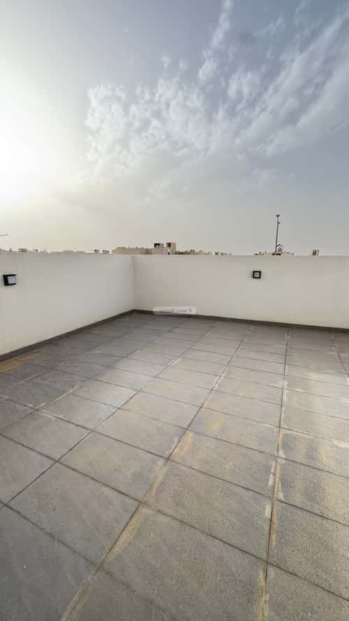 فيلا 370 متر مربع شمالية على شارع 20م المهدية، غرب الرياض، الرياض