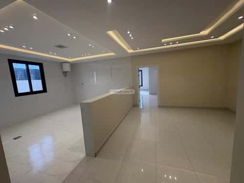 فيلا 484 متر مربع غربية على شارع 20م القراحين، الطائف