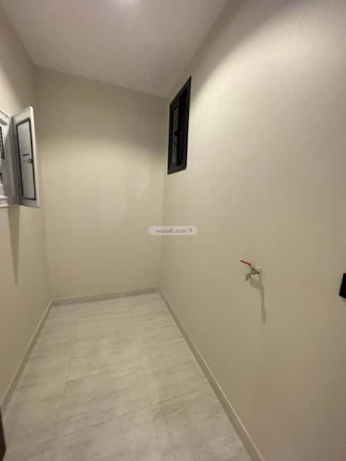 شقة 333 متر مربع ب 8 غرف شمال التضامن، خميس مشيط