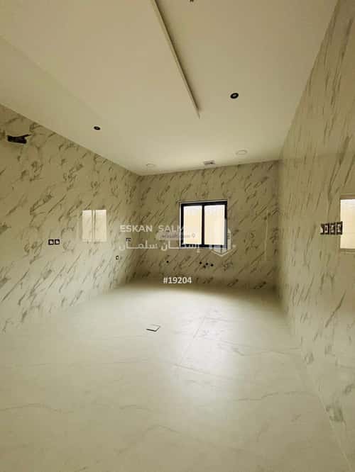 فيلا 200 متر مربع غربية على شارع 15م الصواري، الخبر