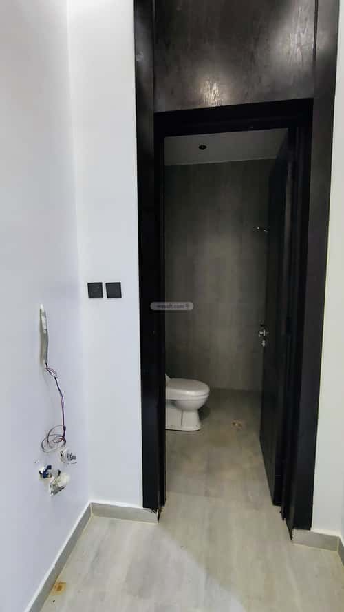 Apartment with 6 Bedrooms Al-Janadriyah, East Riyadh, Riyadh