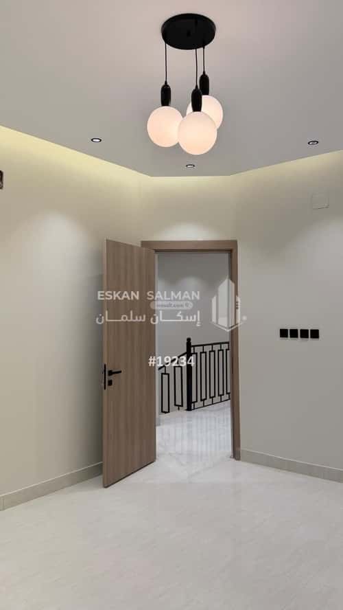 شقة 337 متر مربع ب 8 غرف شمال التضامن، خميس مشيط