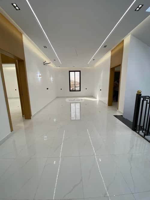 Villa 300 SQM Al Fath, Aljumum