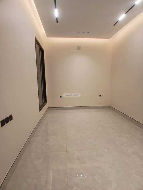5 bedroom floor in Al Rimal