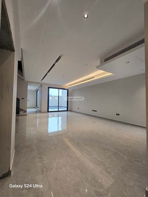 Villa 459 SQM Facing East on 16m Width Street Obhur Al Shamalyyah, North Jeddah, Jeddah