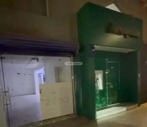 محل 1015 م² في النسيم