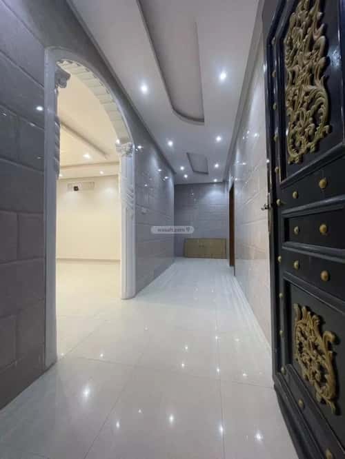 Building 510 SQM Facing South Twaeeq, West Riyadh, Riyadh