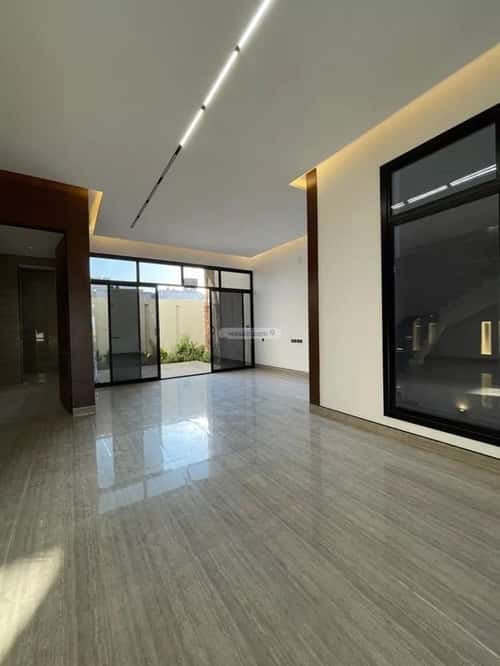 Villa 347 SQM Facing South on 20m Width Street Al-Mahdiyah, West Riyadh, Riyadh