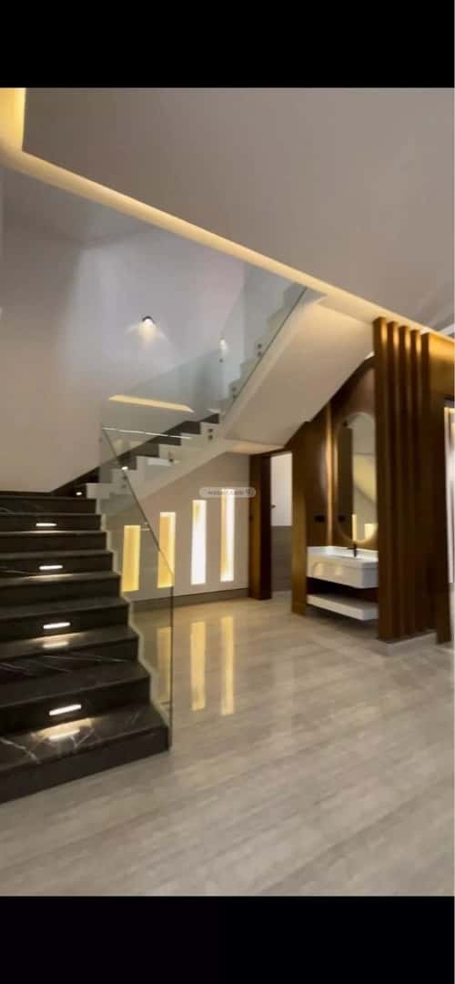 Villa 343 SQM Facing South on 20m Width Street Al-Mahdiyah, West Riyadh, Riyadh