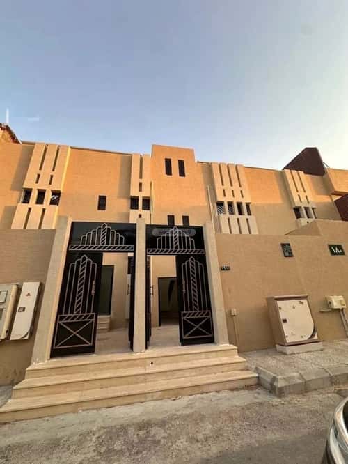 Building 400 SQM Middle Al-Uraija, West Riyadh, Riyadh
