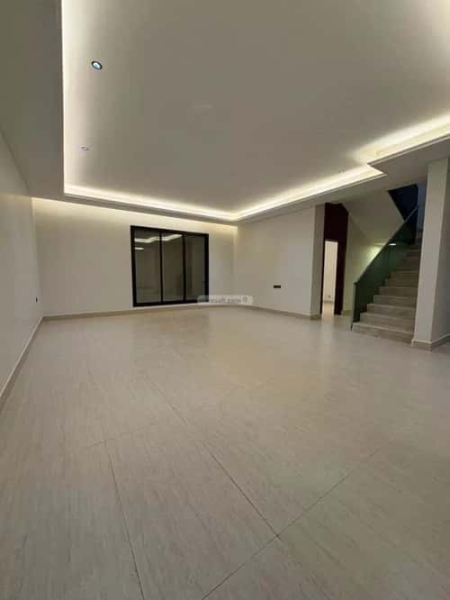 Floor 217 SQM with 6 Bedrooms Dirab, West Riyadh, Riyadh