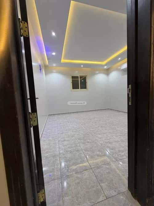 شقة 450 متر مربع ب 3 غرف العوالي، غرب الرياض، الرياض