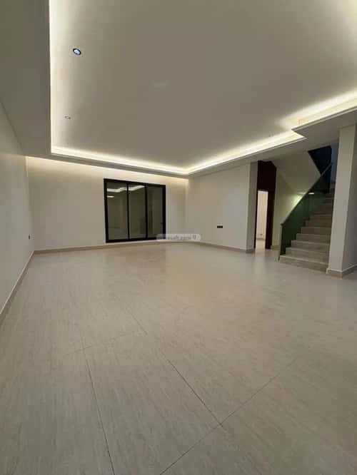 Floor 223 SQM with 6 Bedrooms Dirab, West Riyadh, Riyadh
