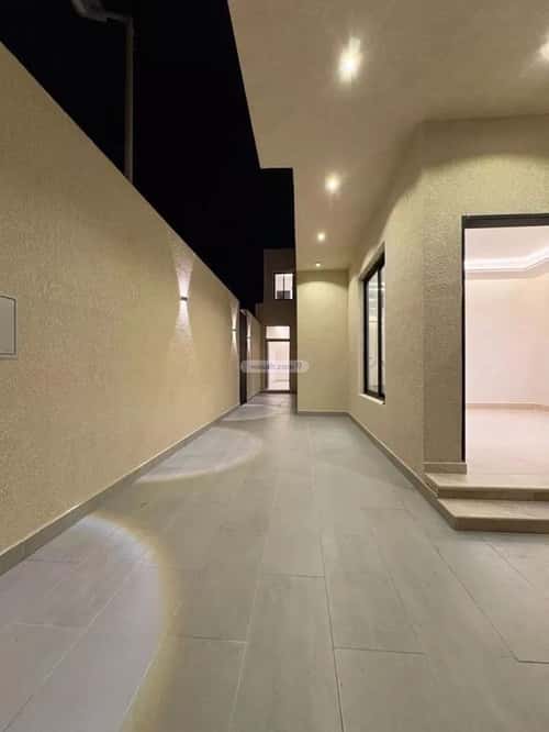 Floor 223 SQM with 6 Bedrooms Dirab, West Riyadh, Riyadh