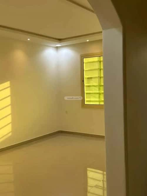 دور 315 متر مربع ب 5 غرف عكاظ، جنوب الرياض، الرياض