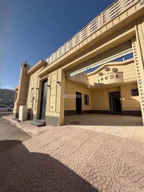 Floor 360 SQM with 5 Bedrooms Twaeeq, West Riyadh, Riyadh