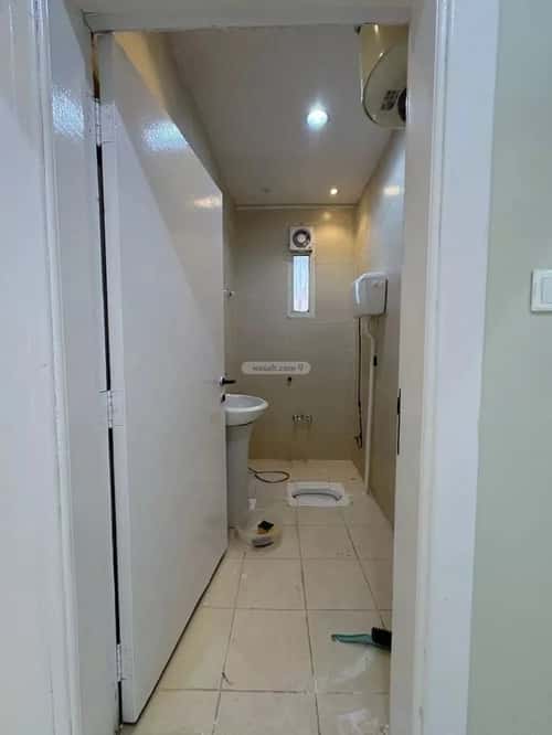 Apartment 400 SQM with 4 Bedrooms Twaeeq, West Riyadh, Riyadh
