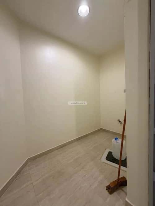 Apartment 181 SQM with 5 Bedrooms Twaeeq, West Riyadh, Riyadh