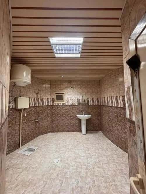 شقة 560 متر مربع ب 3 غرف طويق، غرب الرياض، الرياض