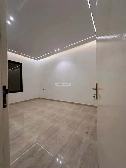 Floor 249 SQM with 5 Bedrooms West Al-Oraija, West Riyadh, Riyadh