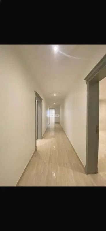 شقة 238 متر مربع ب 4 غرف الشعلة، الدمام