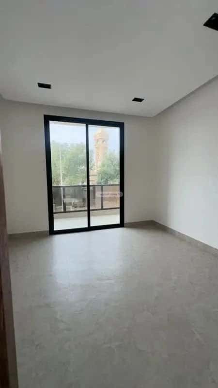 Apartment 210 SQM with 4 Bedrooms Mohammed Ben Mas'Ood, Aldammam