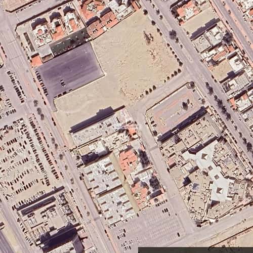 شقة 160 متر مربع ب 4 غرف الروضة، الدمام