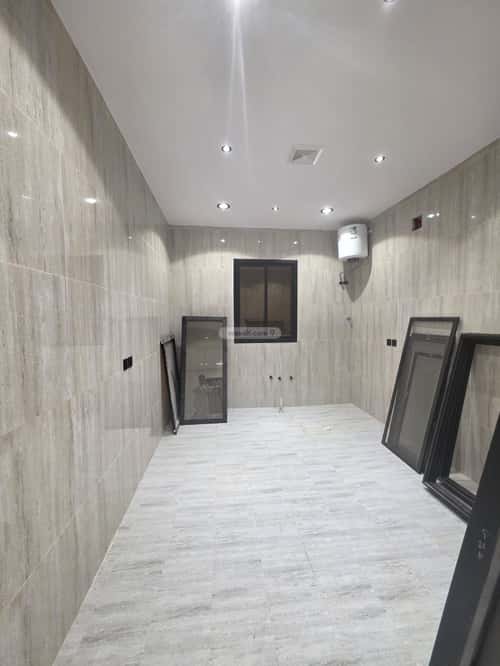 Floor 175 SQM with 5 Bedrooms An-Nadheem, East Riyadh, Riyadh