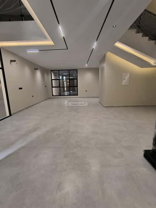 Villa 300 SQM Facing North on 15m Width Street Al Frosyah, East Jeddah, Jeddah