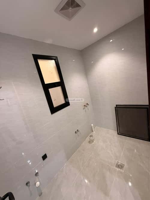 Villa 300 SQM Facing North on 15m Width Street Al Rahmanyah, East Jeddah, Jeddah