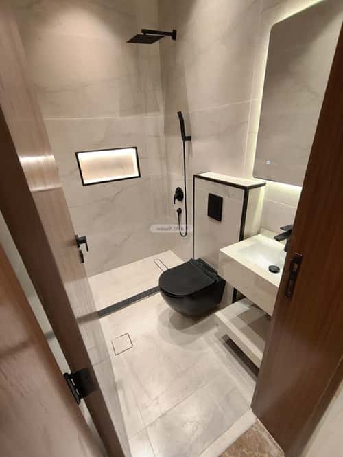 فيلا 519 متر مربع شمالية على شارع 15م الرحمانية، شرق جدة، جدة